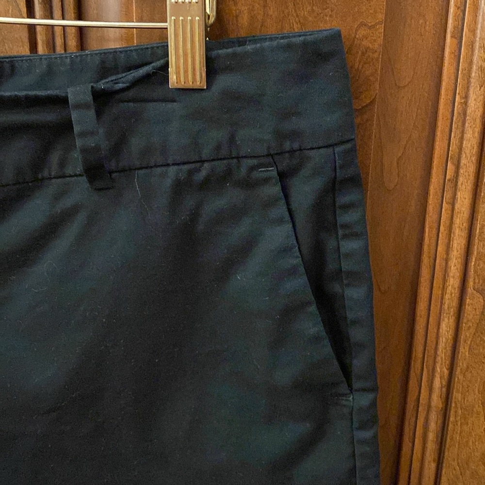ANN TAYLOR FACTORY Shorts - Picture 3 of 8